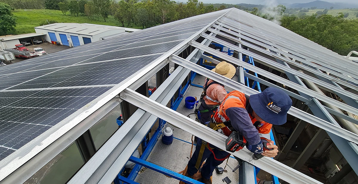 CSE Linked technician installs the Ecorail infrastructure, ready for solar panels